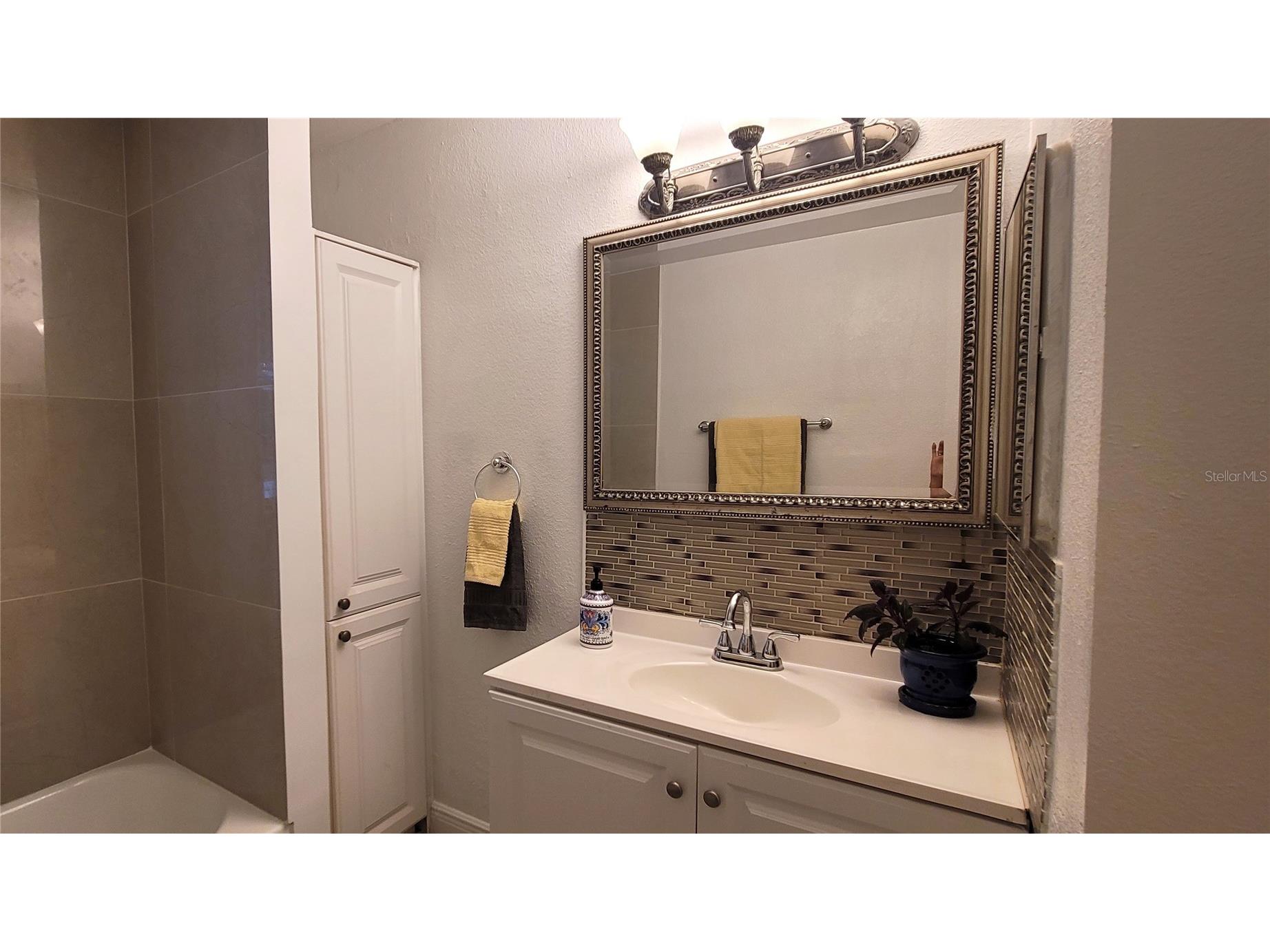 2805 Gulfstream Court Orlando FL 32805 - Clear Lake O6343536 image16