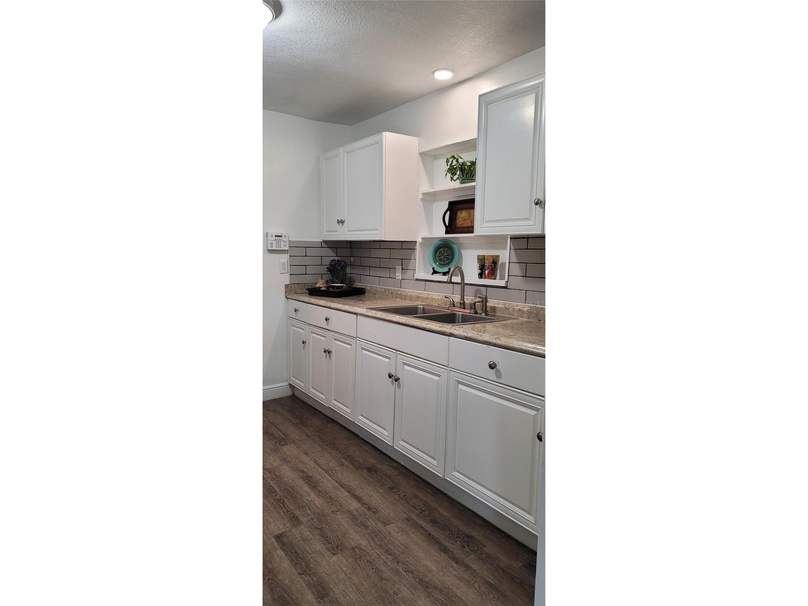 2805 Gulfstream Court Orlando FL 32805 - Clear Lake O6343536 image6
