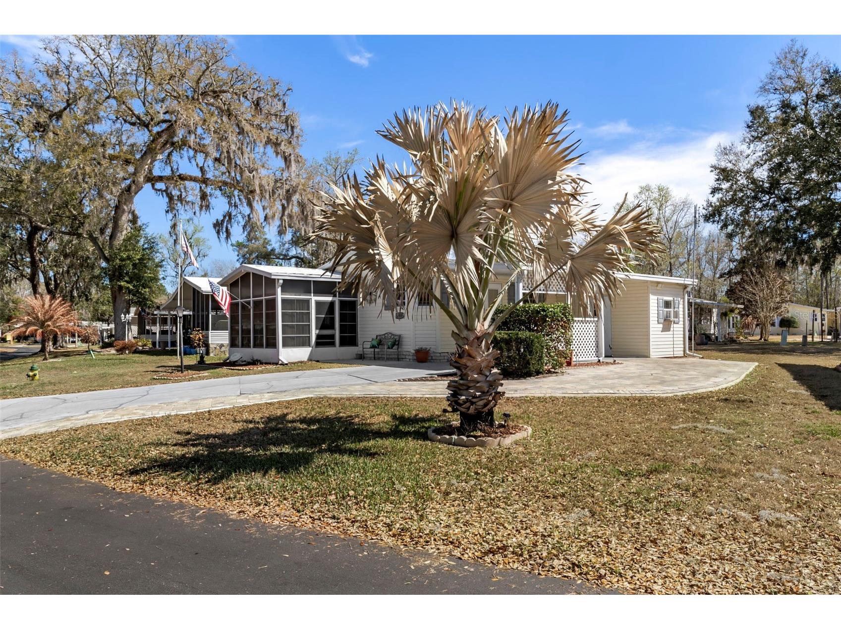 2805 Kingswood Circle Brooksville FL 34604 W7883401 image3