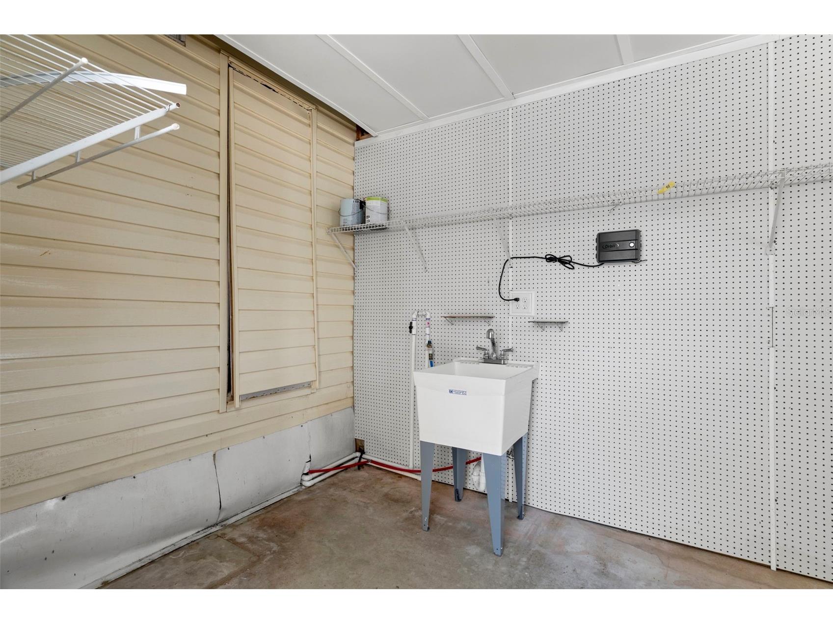 2805 Kingswood Circle Brooksville FL 34604 W7883401 image31