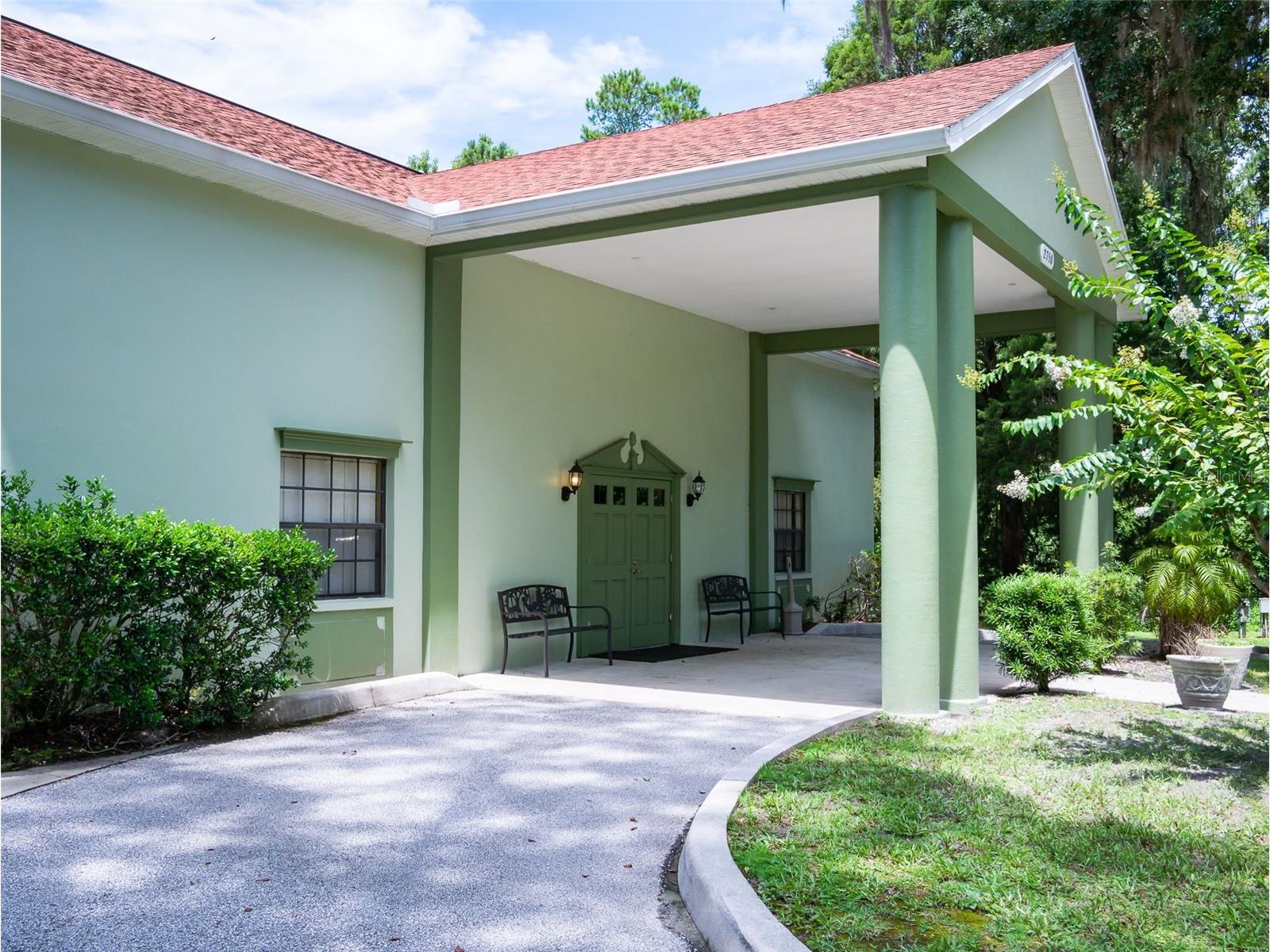 2805 Kingswood Circle Brooksville FL 34604 W7883401 image41