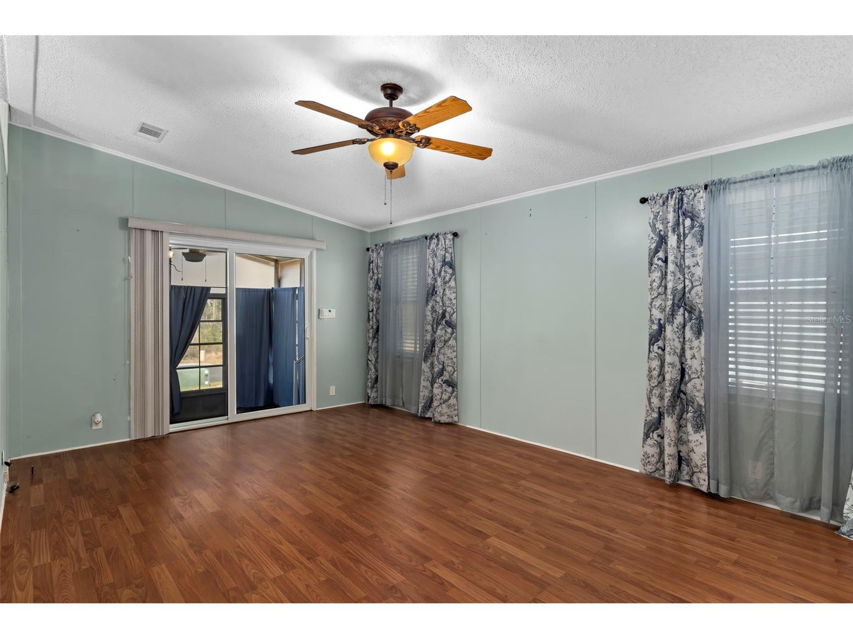 2805 Kingswood Circle Brooksville FL 34604 W7883401 image8