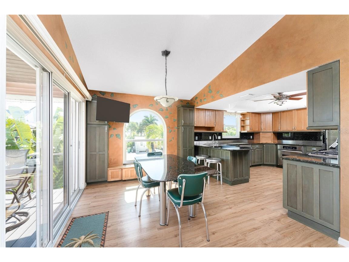 2805 N Beach Road #B Englewood FL 34223 - LEMON BAY GULF OF MEXICO D6145004 image13