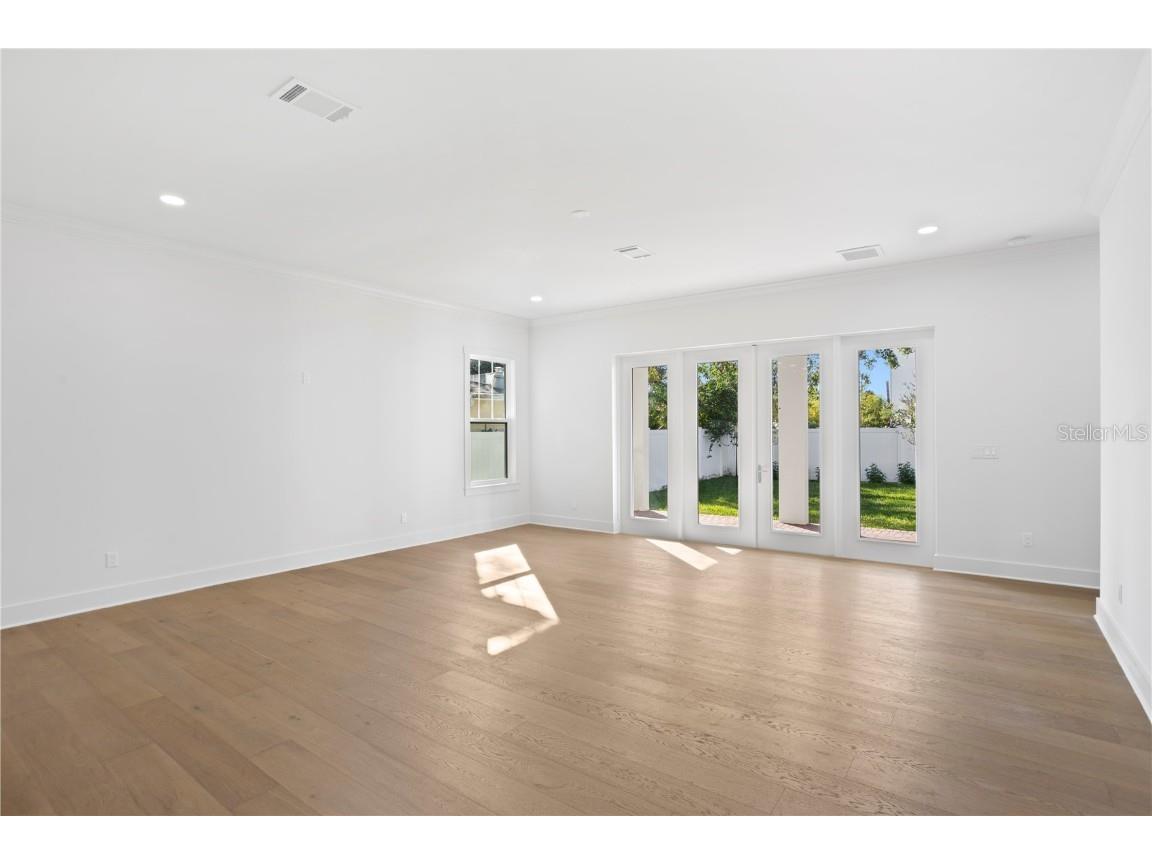 2805 W Wallace Avenue Tampa FL 33611 TB8380653 image11