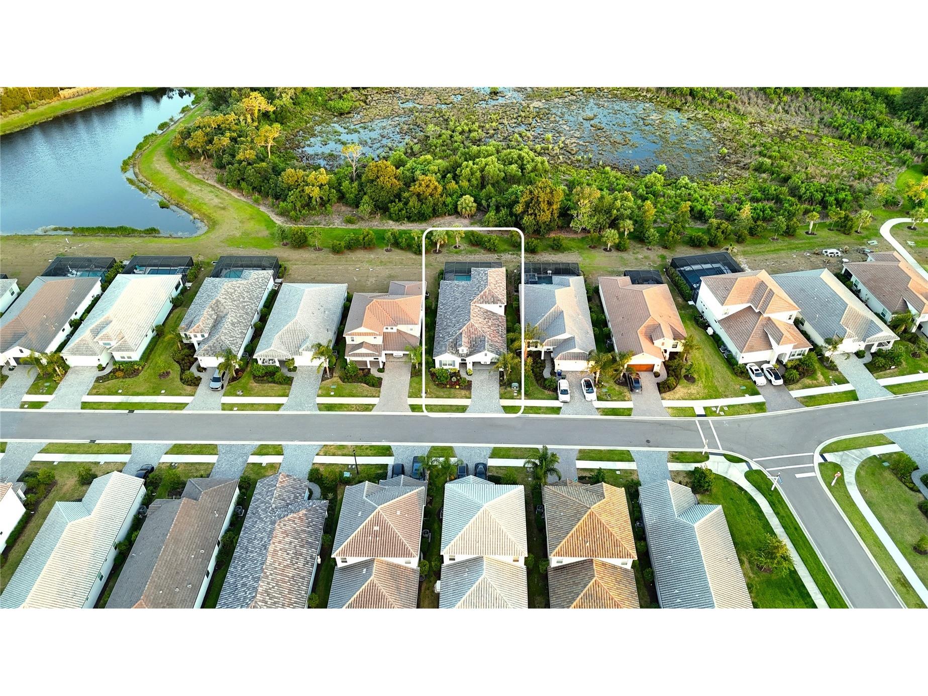 2806 Butterfly Jasmine Trail Sarasota FL 34240 A4692014 image1