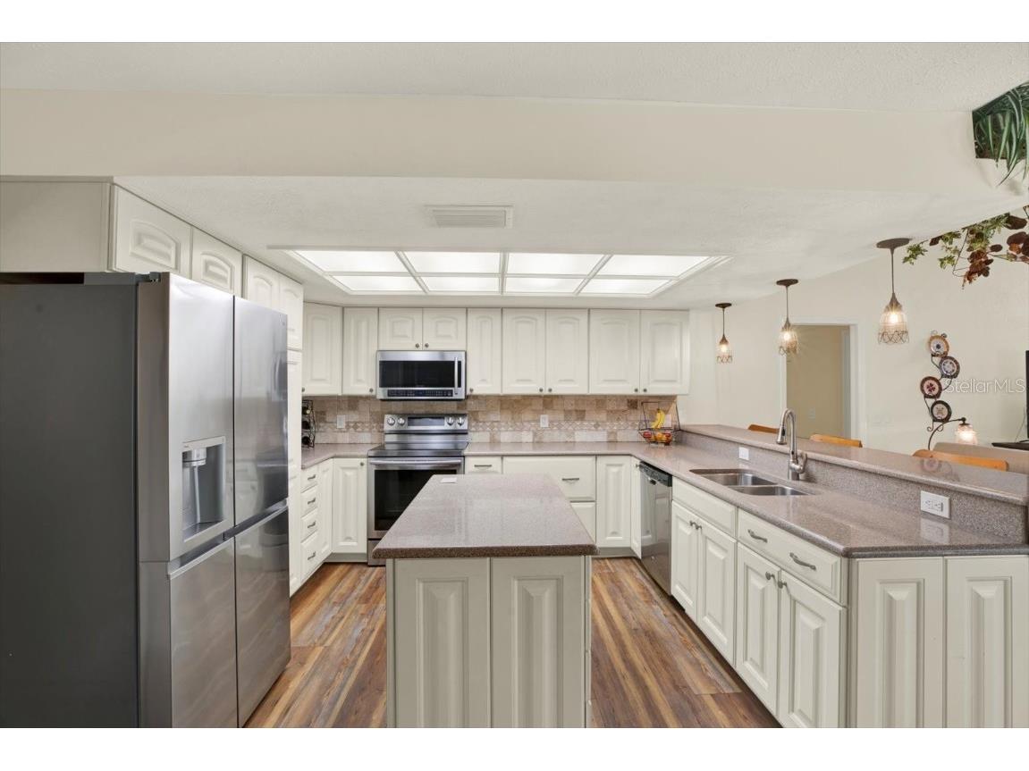 2806 Fairway View Drive Valrico FL 33596 TB8394982 image20