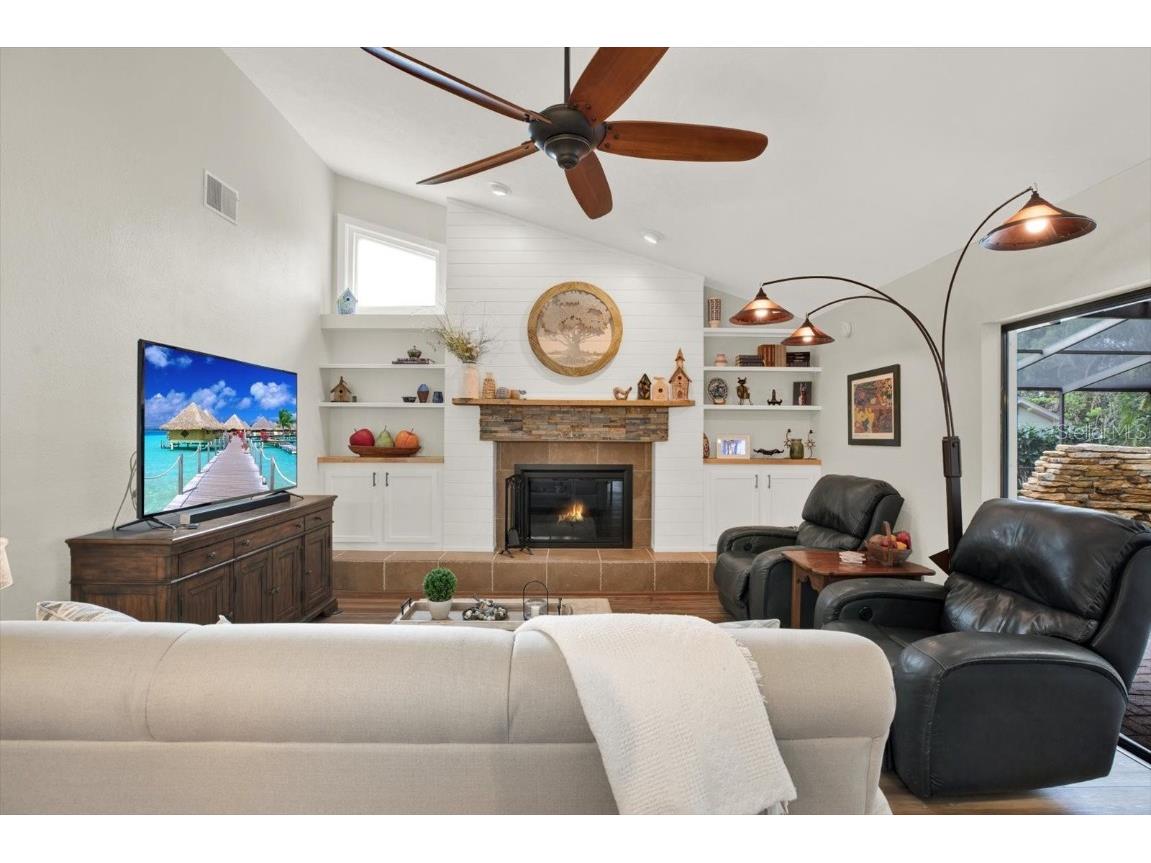 2806 Fairway View Drive Valrico FL 33596 TB8394982 image25