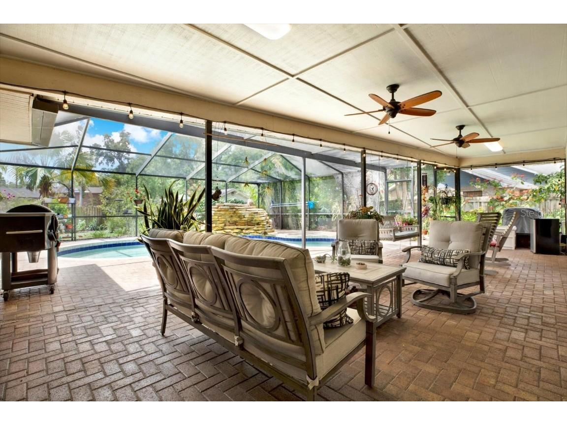 2806 Fairway View Drive Valrico FL 33596 TB8394982 image36