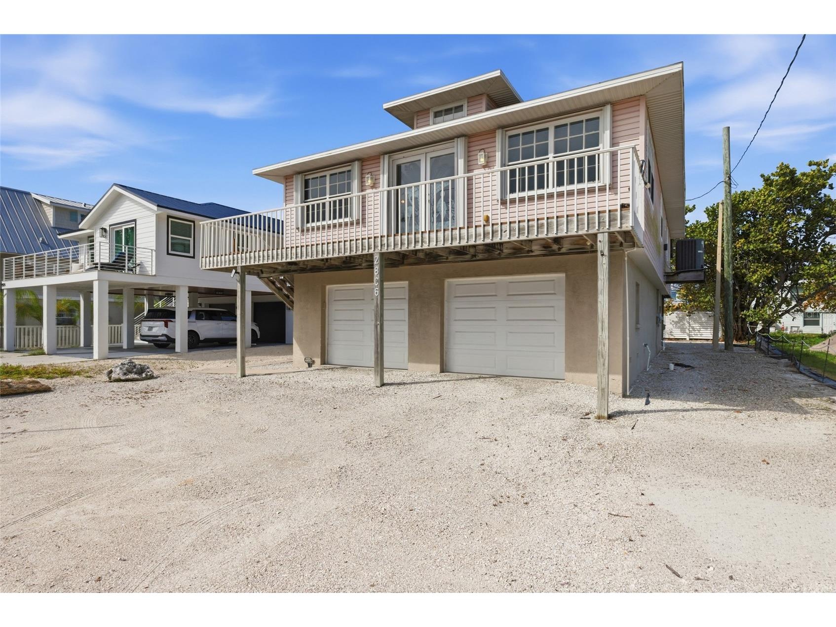 2806 Gulf Drive Holmes Beach FL 34217 A4686689 image1