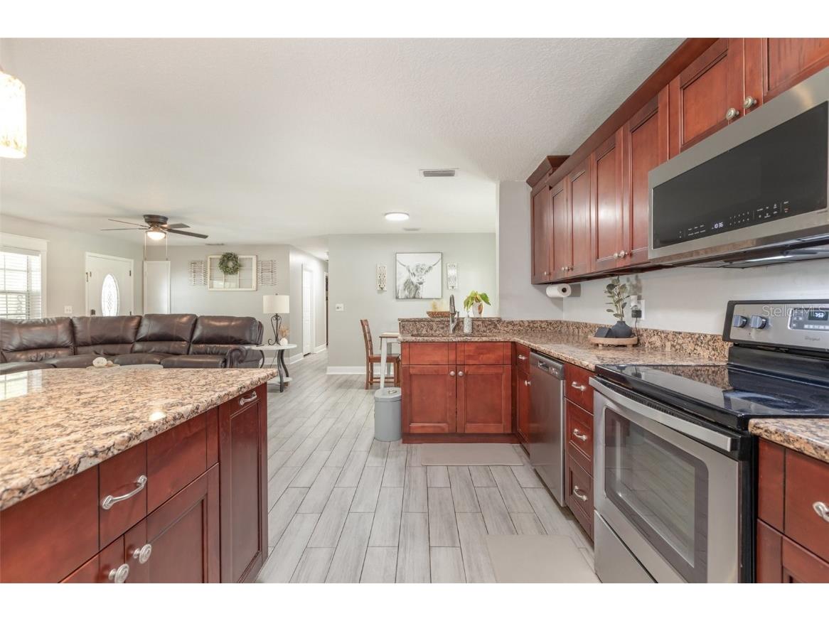 2806 Leaning Oak Lane Lithia FL 33547 TB8417106 image6