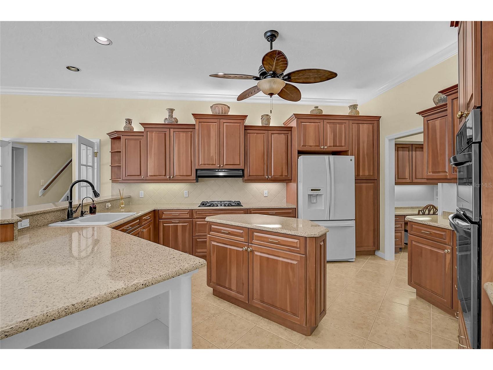 2806 Norwood Lane Venice FL 34292 - BLACKBURN CANAL A4693554 image30