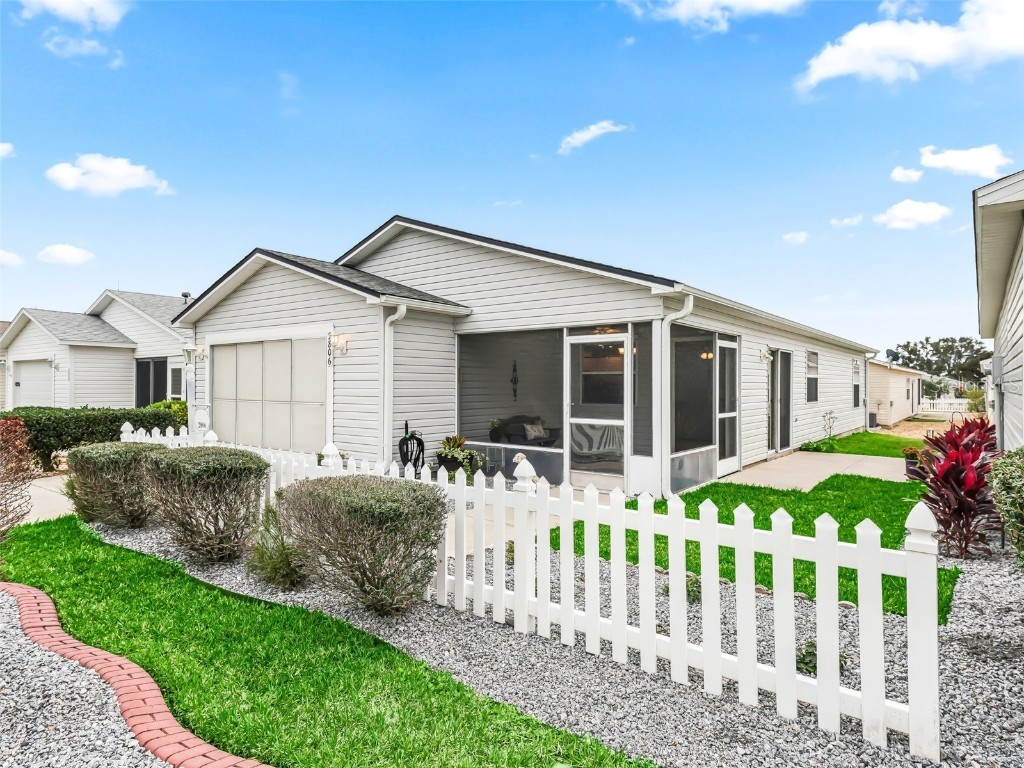 2806 Salamanca Street The Villages FL 32162 G5091013 image1