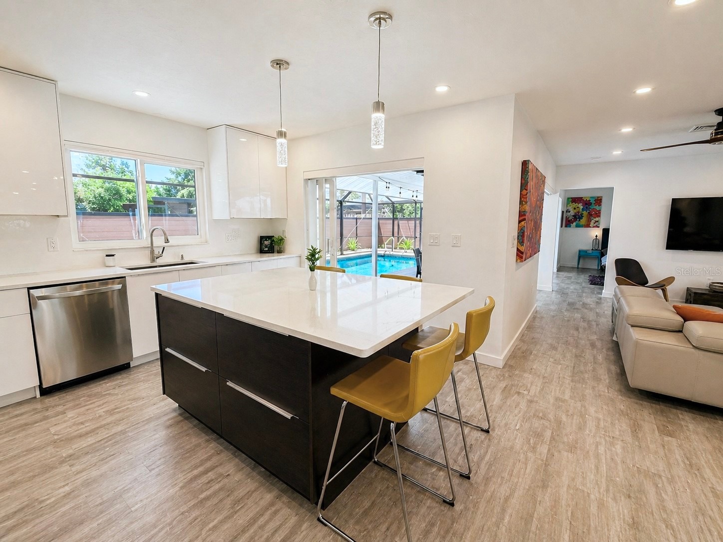 2806 Satsuma Drive Sarasota FL 34239 A4694084 image14