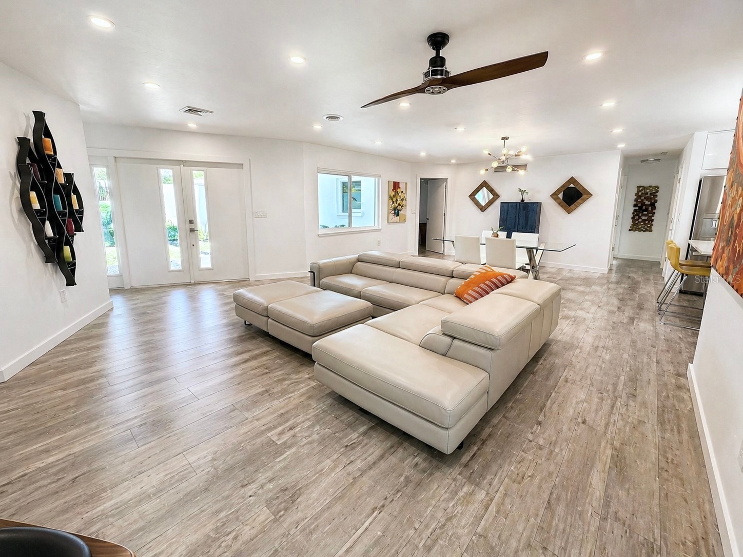 2806 Satsuma Drive Sarasota FL 34239 A4694084 image18