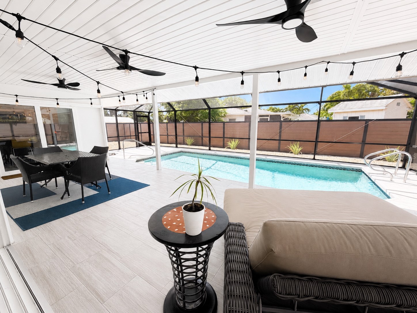 2806 Satsuma Drive Sarasota FL 34239 A4694084 image20