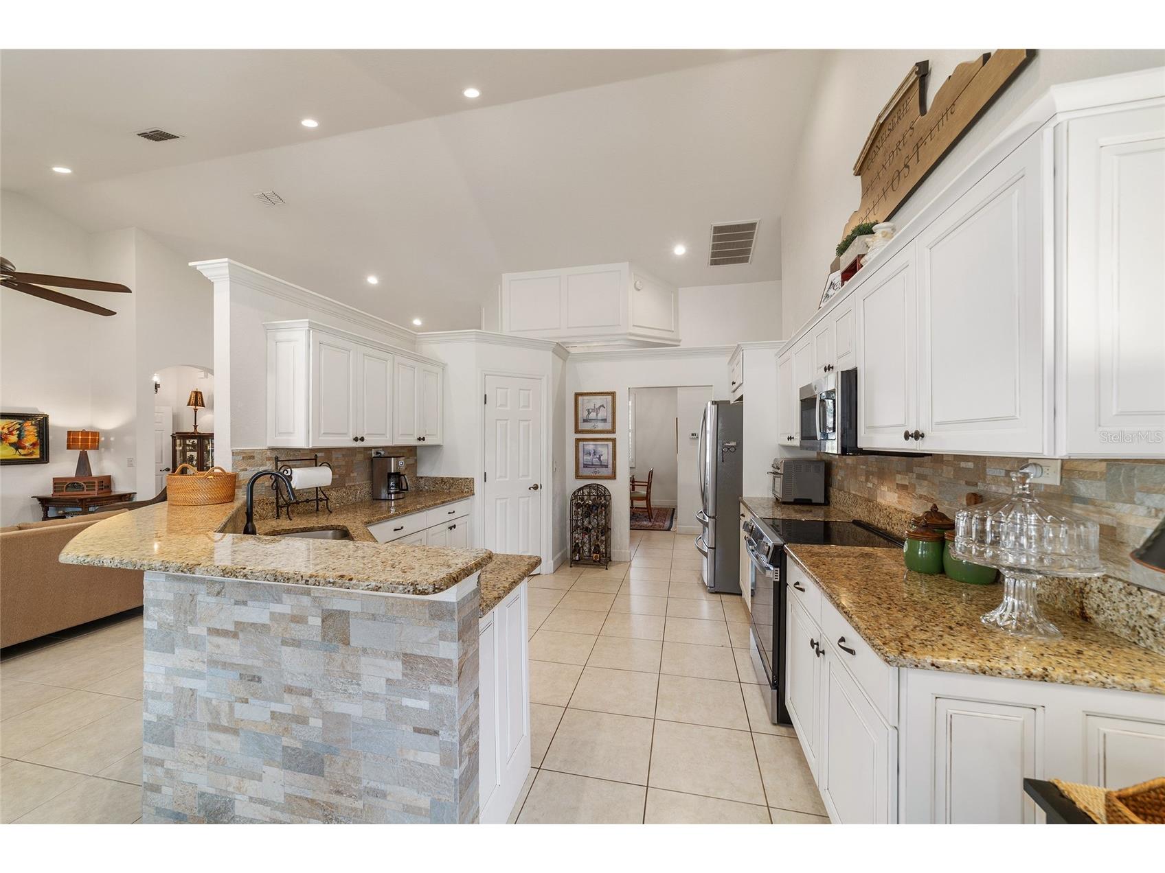 2806 SE 30th Street Ocala FL 34471 OM723978 image7