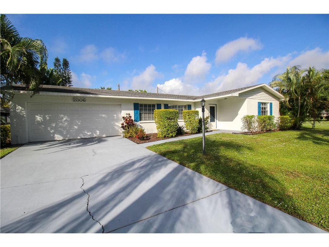 2806 Taunton Drive W Bradenton FL 34205 A4475105 image40