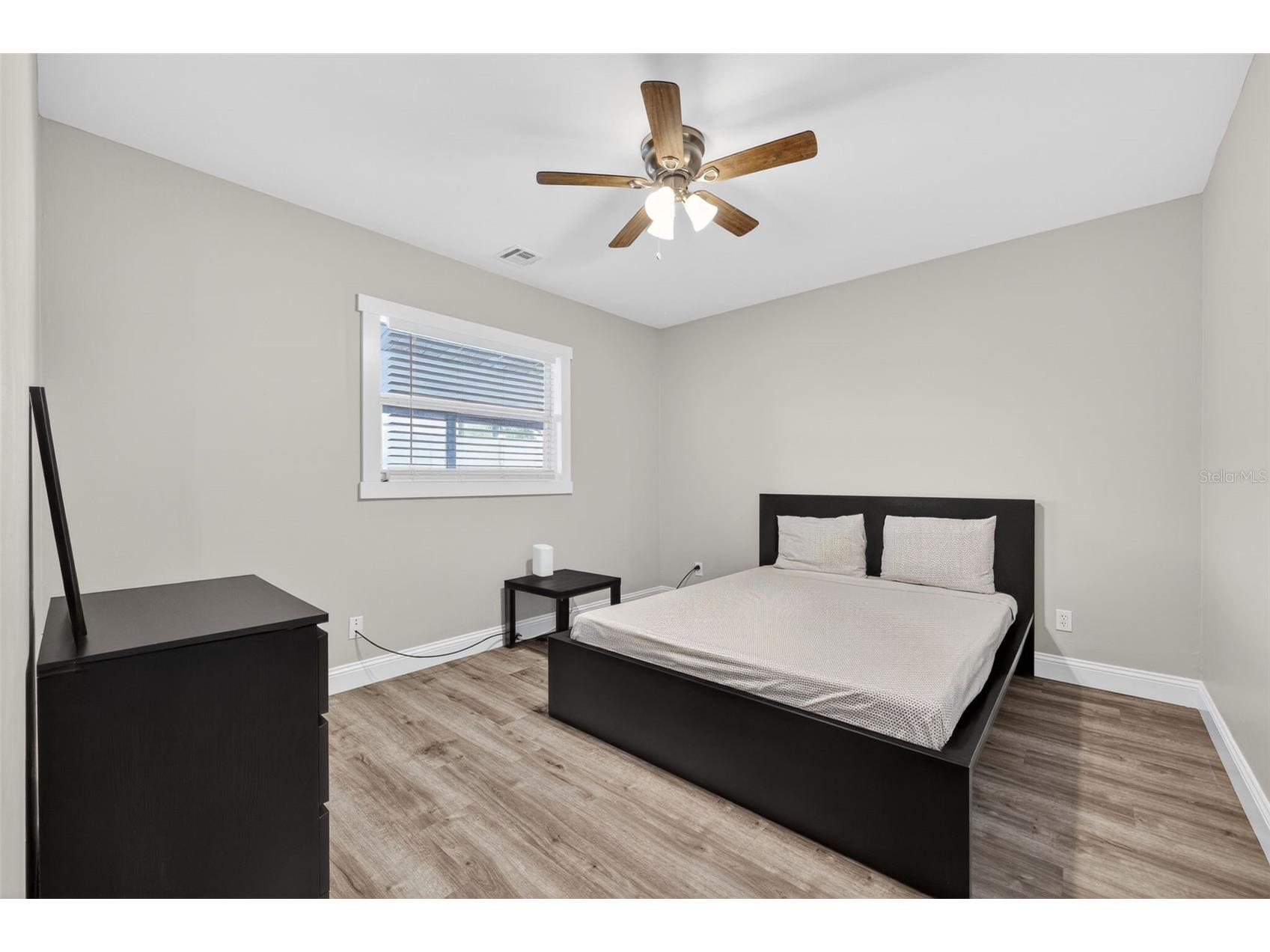 2806 Upper Tangelo Drive Sarasota FL 34239 A4687698 image15