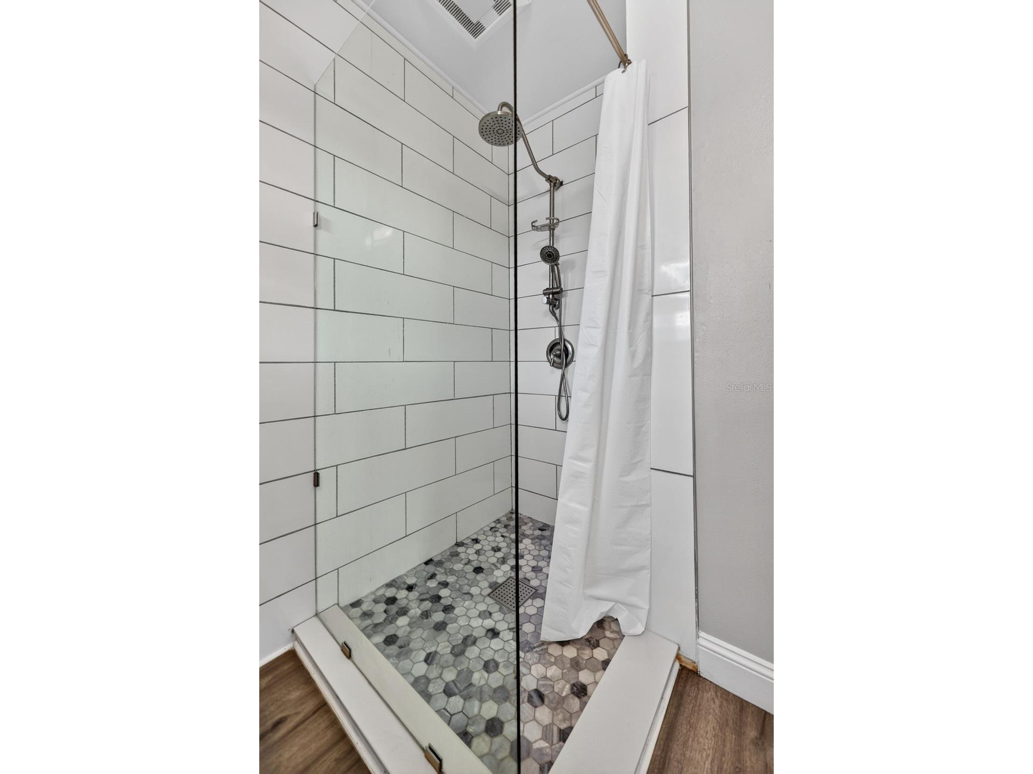 2806 Upper Tangelo Drive Sarasota FL 34239 A4687698 image24