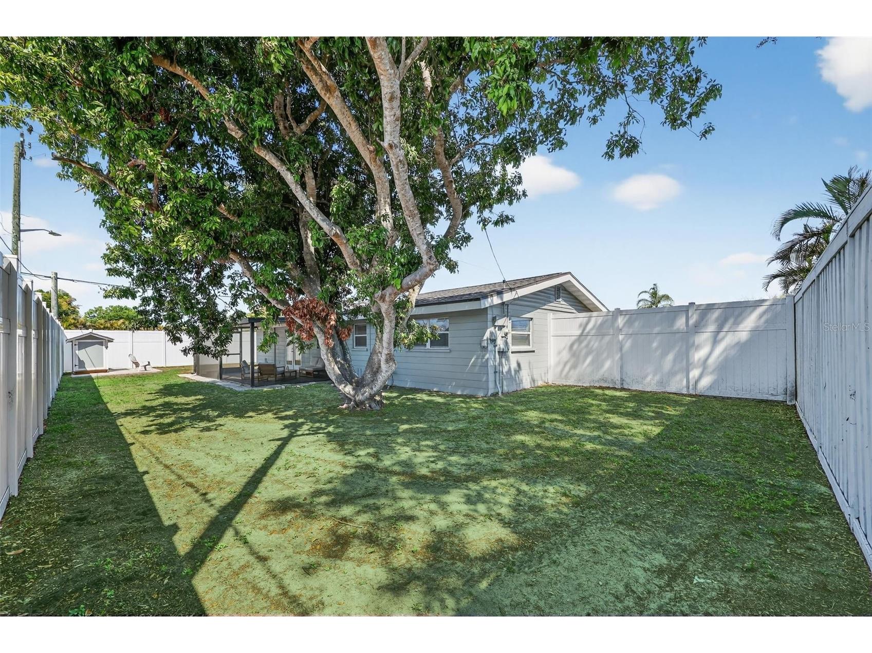 2806 Upper Tangelo Drive Sarasota FL 34239 A4687698 image30