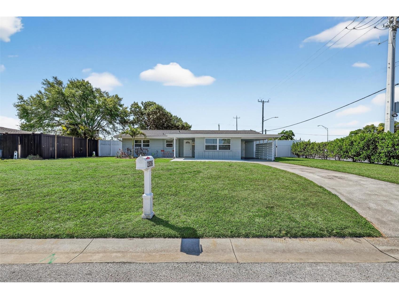 2806 Upper Tangelo Drive Sarasota FL 34239 A4687698 image31