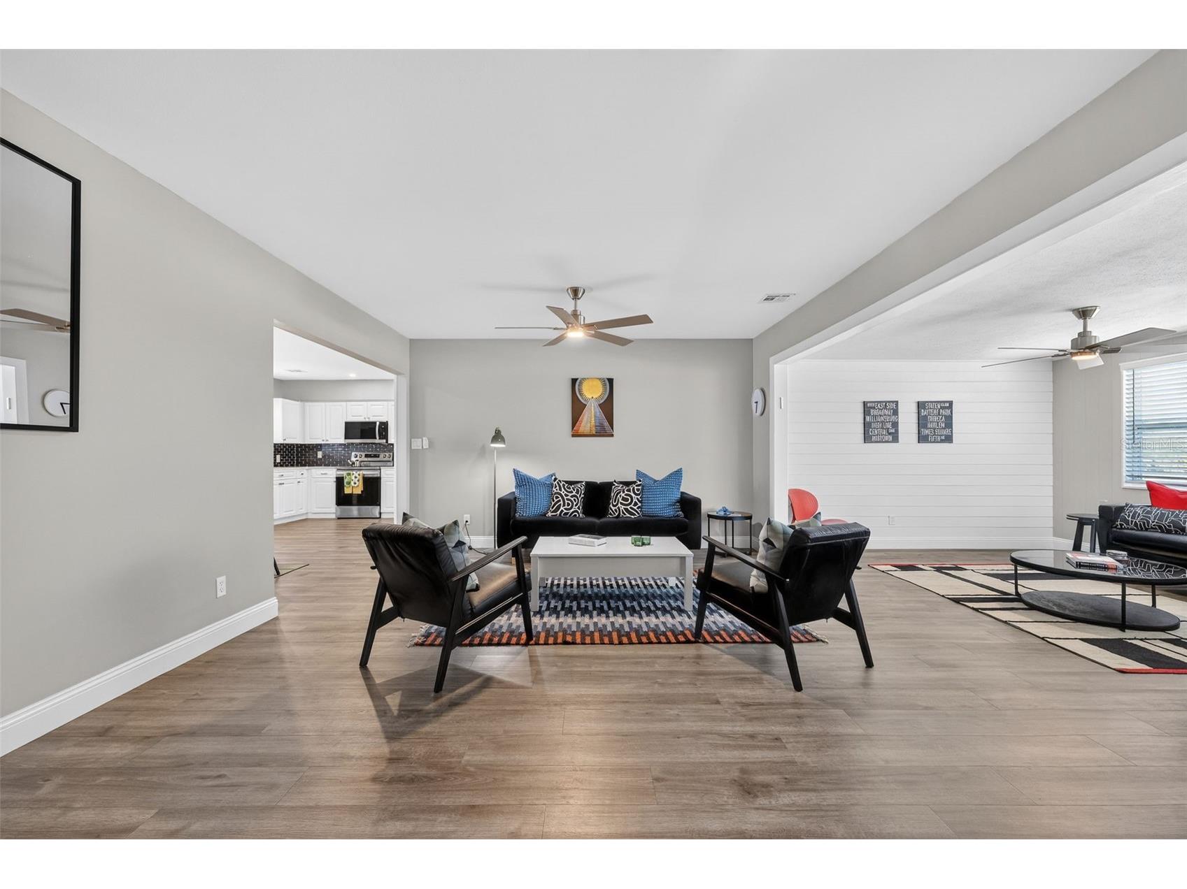 2806 Upper Tangelo Drive Sarasota FL 34239 A4687698 image6