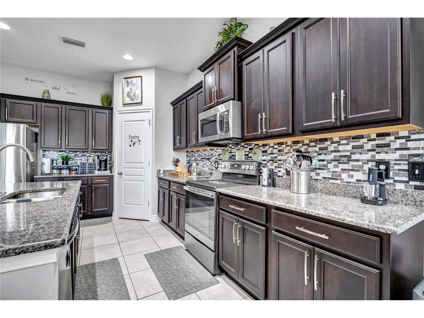 2806 W Saint Isabel Street Tampa FL 33607 TB8457113 image11