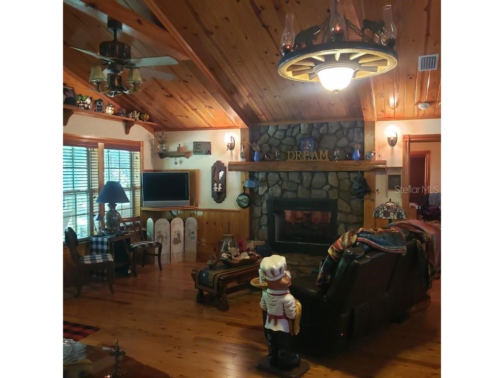 28063 31st Road Branford FL 32008 A4657407 image4