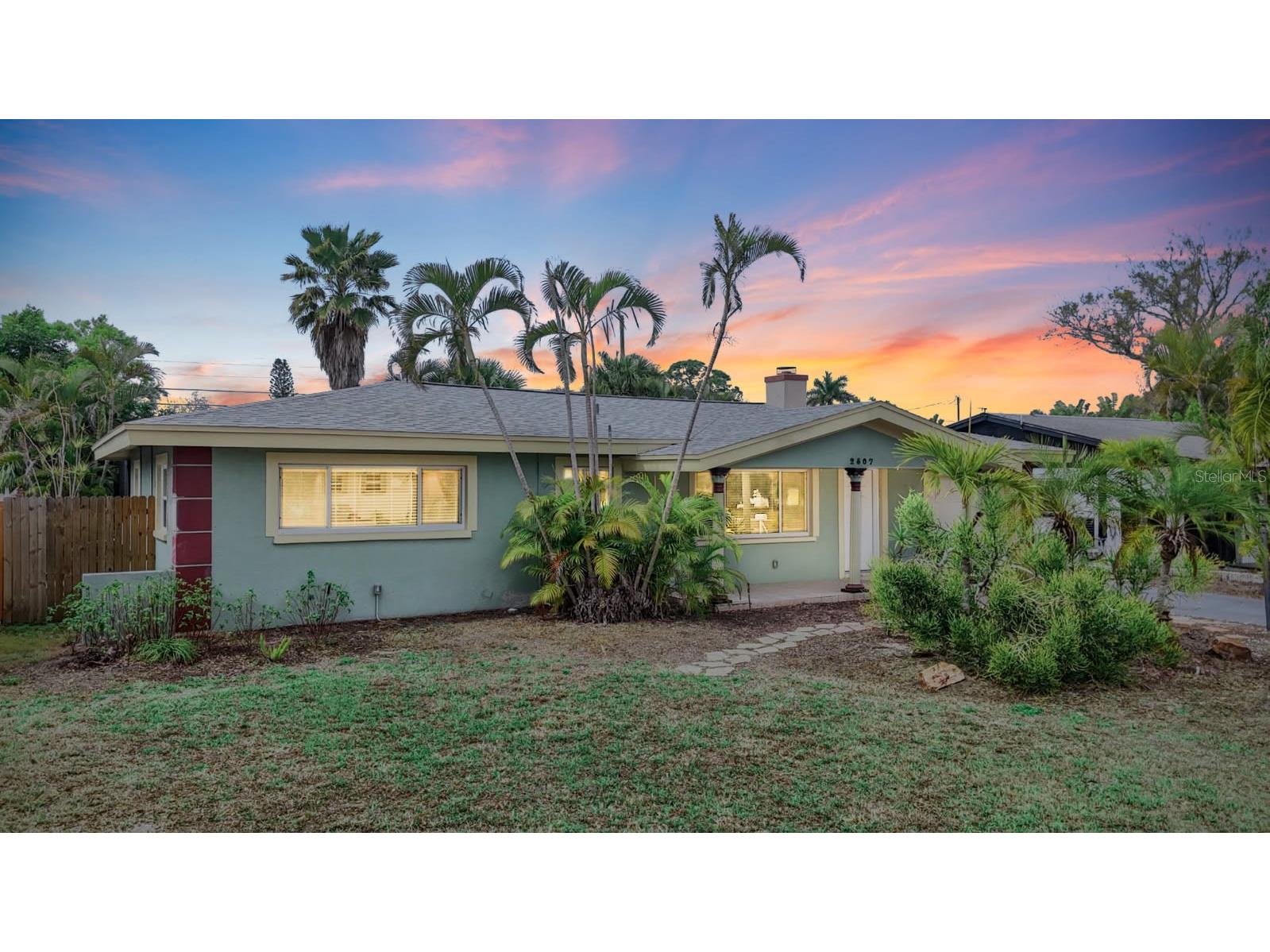 2807 45th Street S Gulfport FL 33711 TB8478977 image1