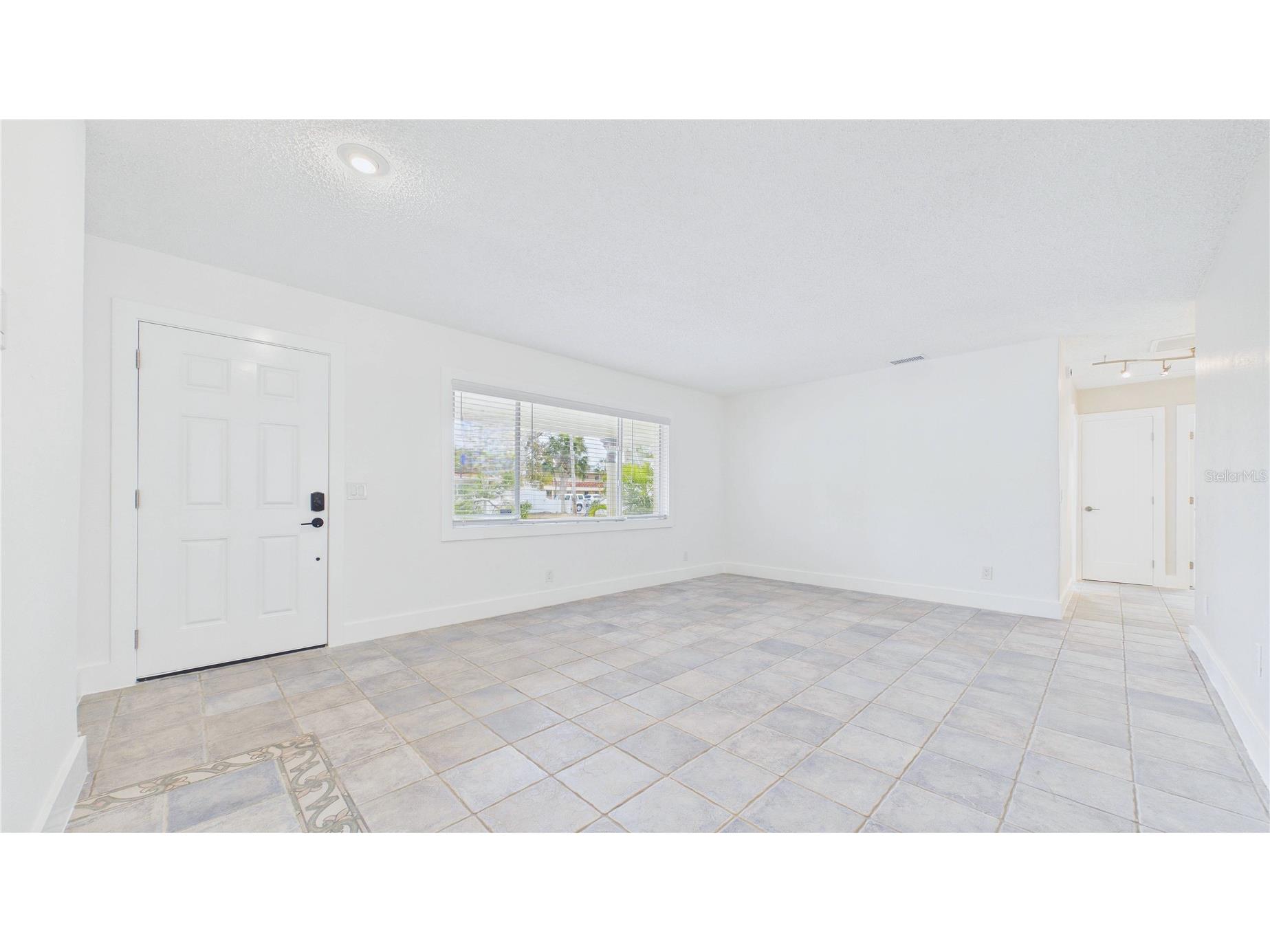 2807 45th Street S Gulfport FL 33711 TB8478977 image17