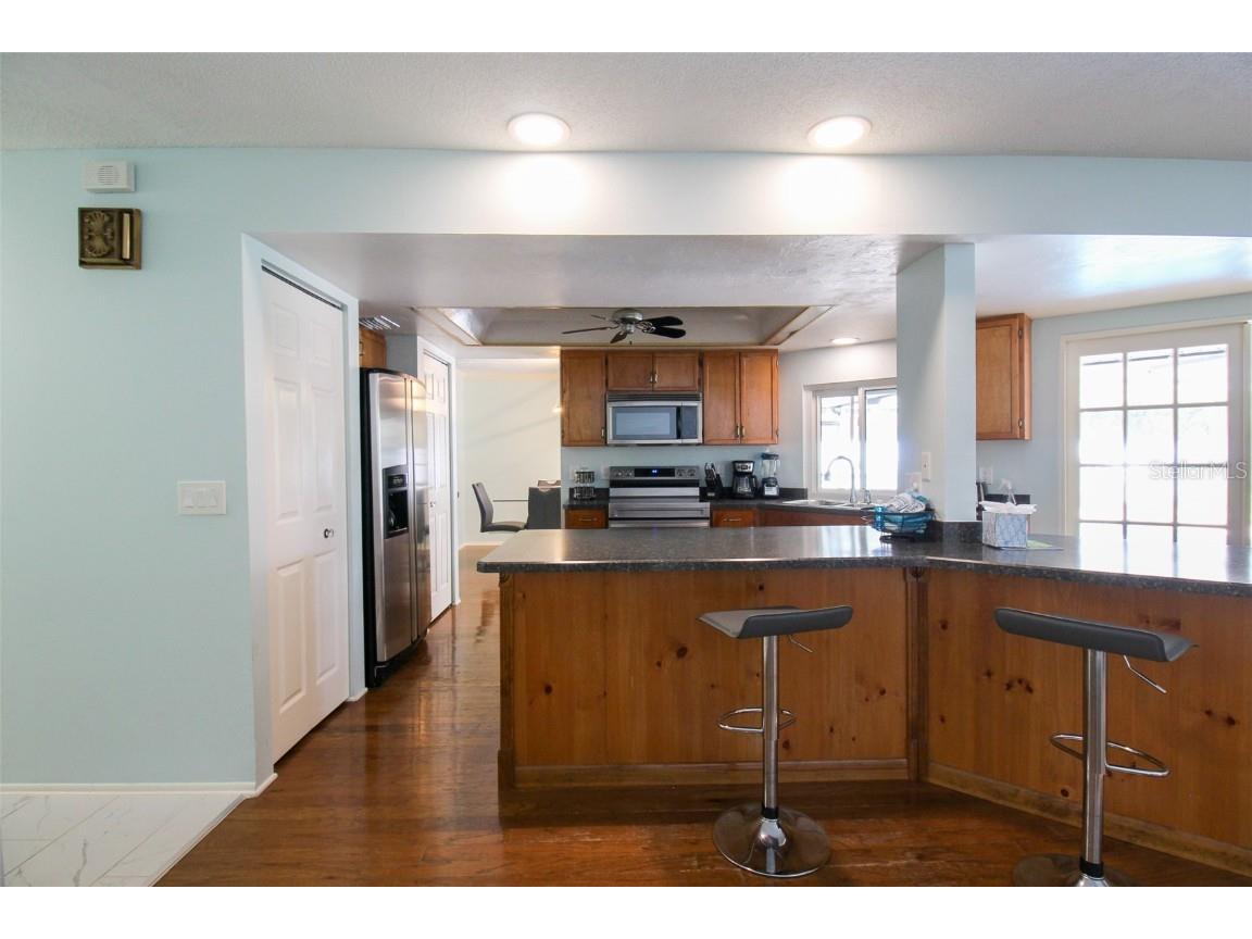 2807 67th Street W Bradenton FL 34209 A4586262 image21