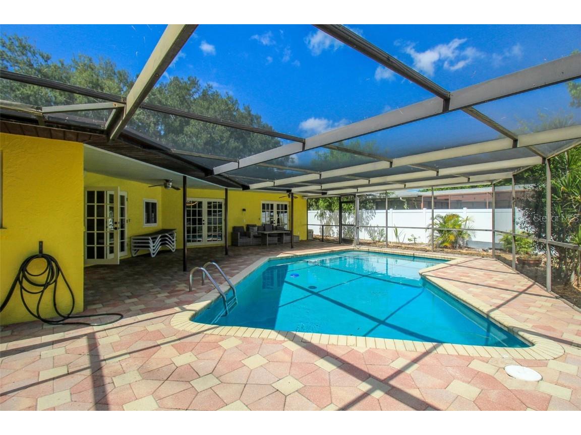 2807 67th Street W Bradenton FL 34209 A4586262 image40