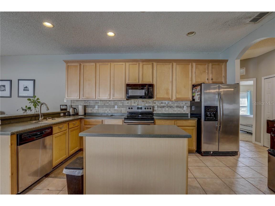 2807 Banner Stone Court Holiday FL 34691 TB8417334 image14