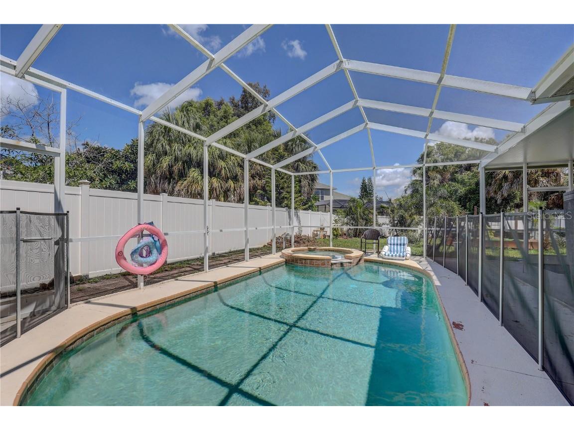 2807 Banner Stone Court Holiday FL 34691 TB8417334 image3