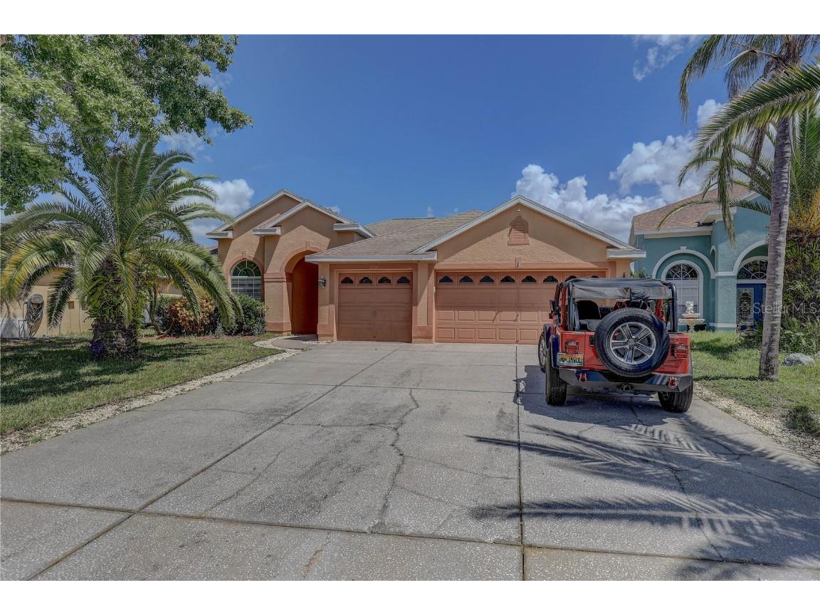 2807 Banner Stone Court Holiday FL 34691 TB8417334 image4