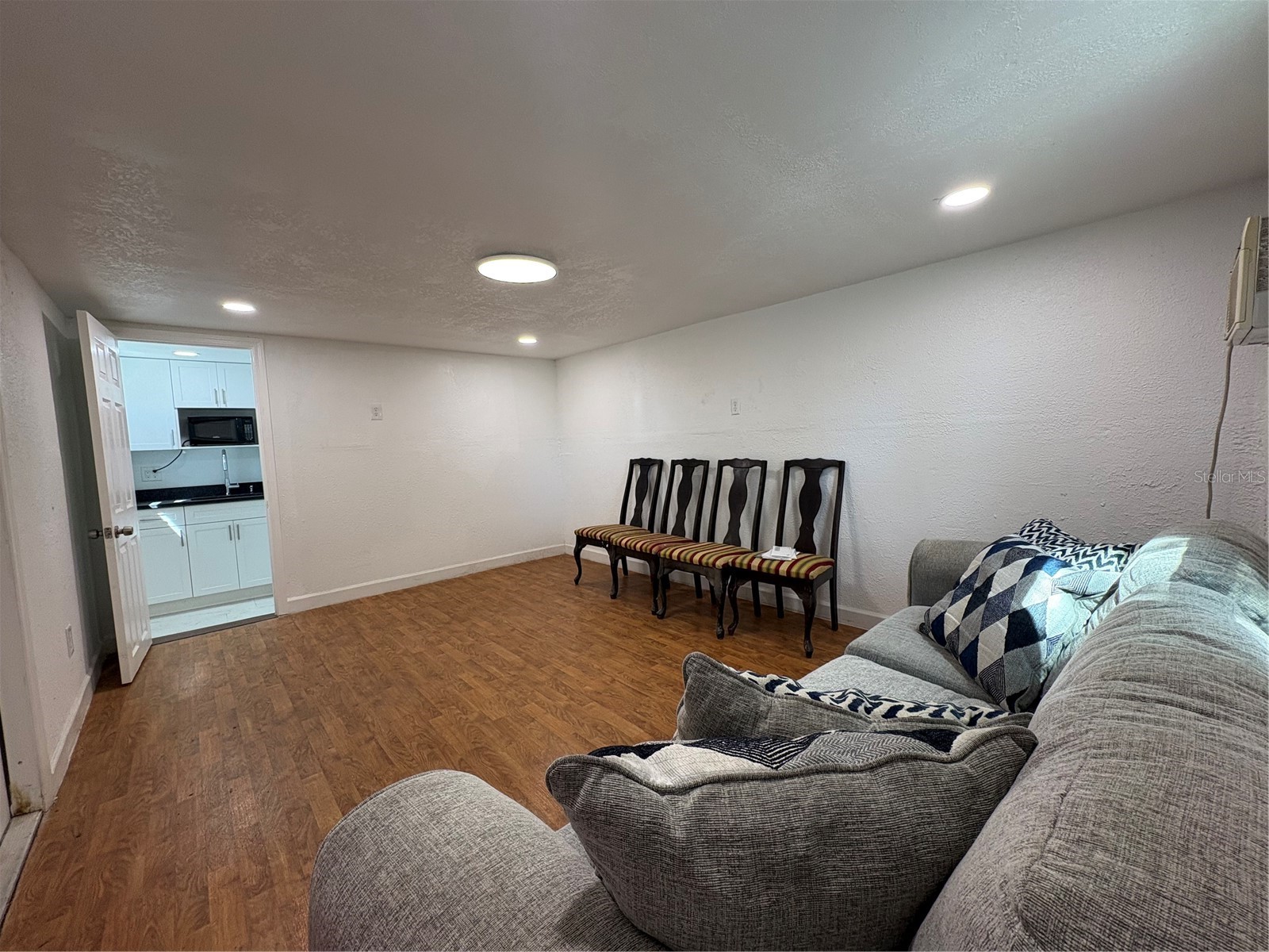 2807 Locicero Drive Tampa FL 33619 TB8482196 image24