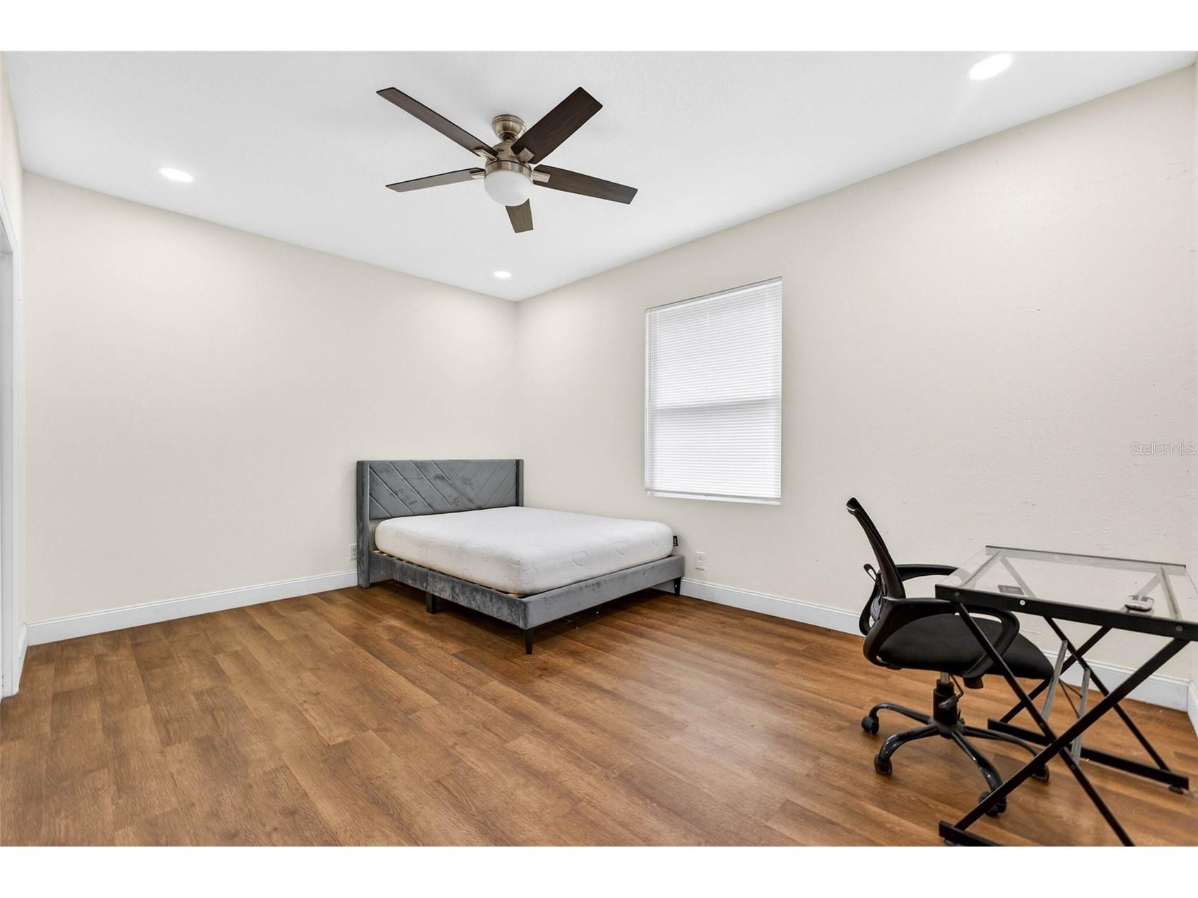 2807 Locicero Drive Tampa FL 33619 TB8482196 image6