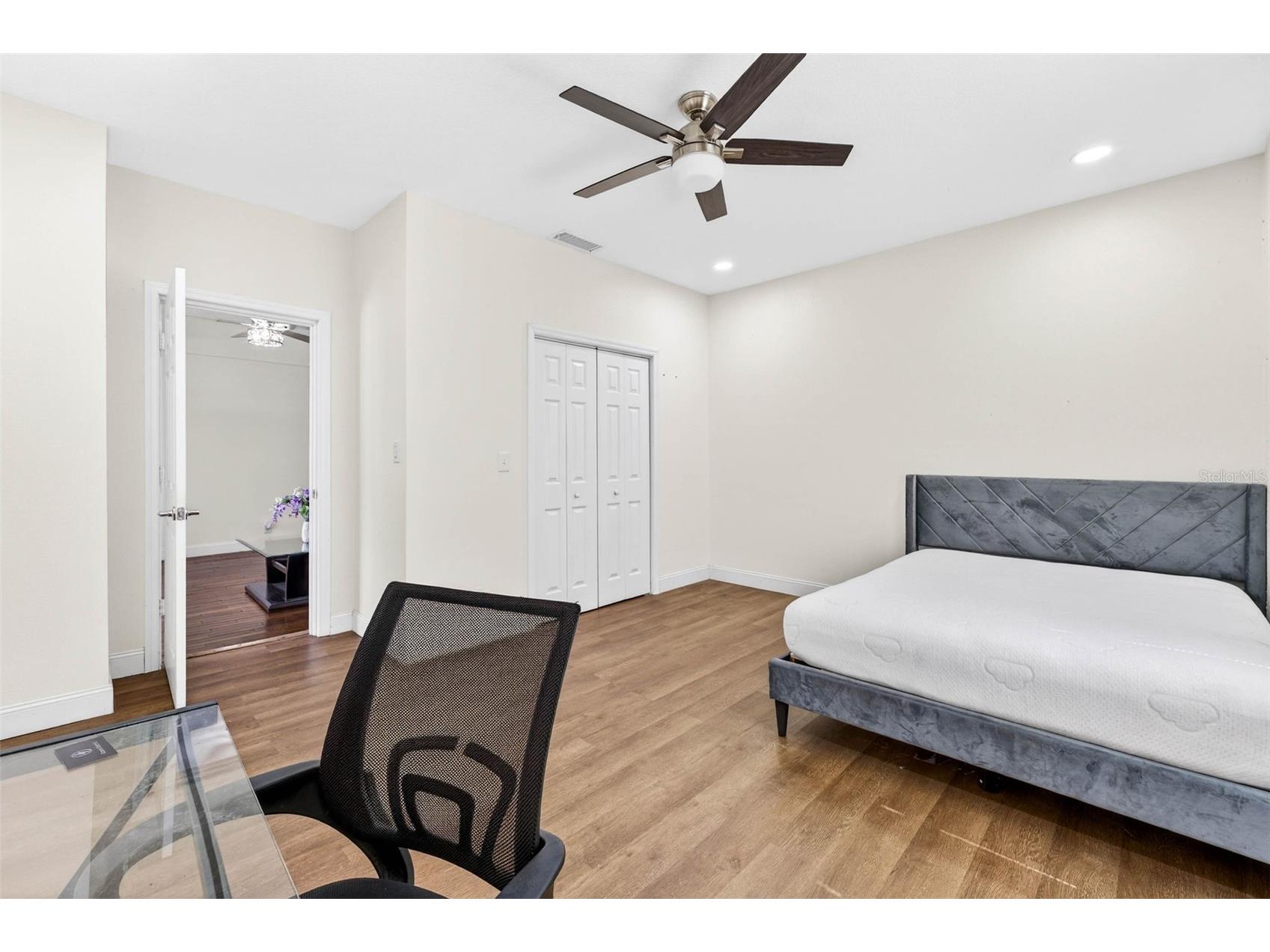 2807 Locicero Drive Tampa FL 33619 TB8482196 image7