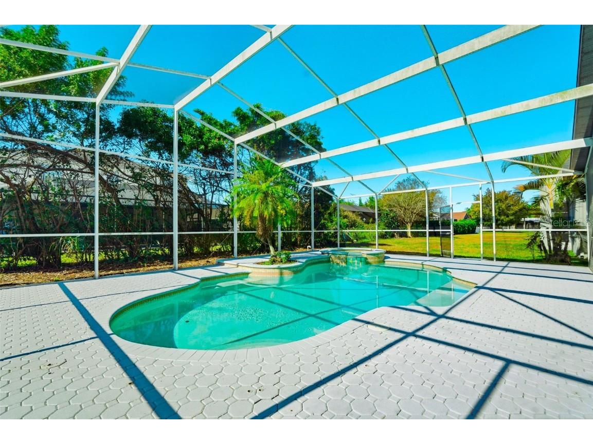 2807 Manning Drive Trinity FL 34655 TB8451221 image3