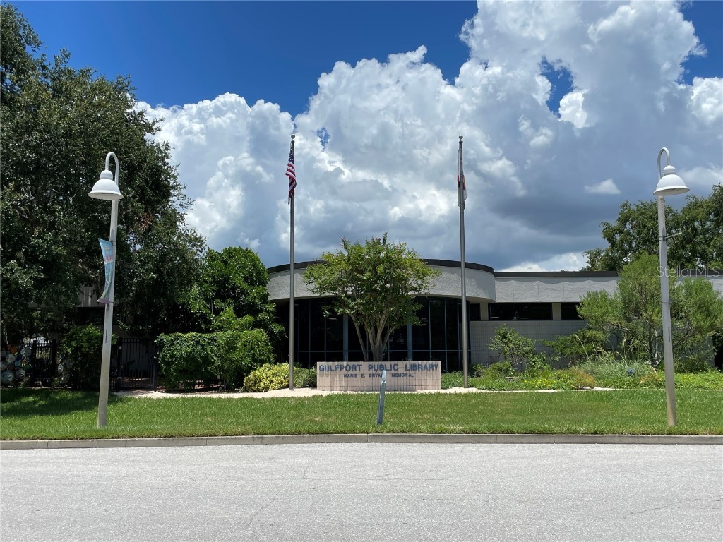 2807 Miriam Street S Gulfport FL 33711 TB8397558 image49