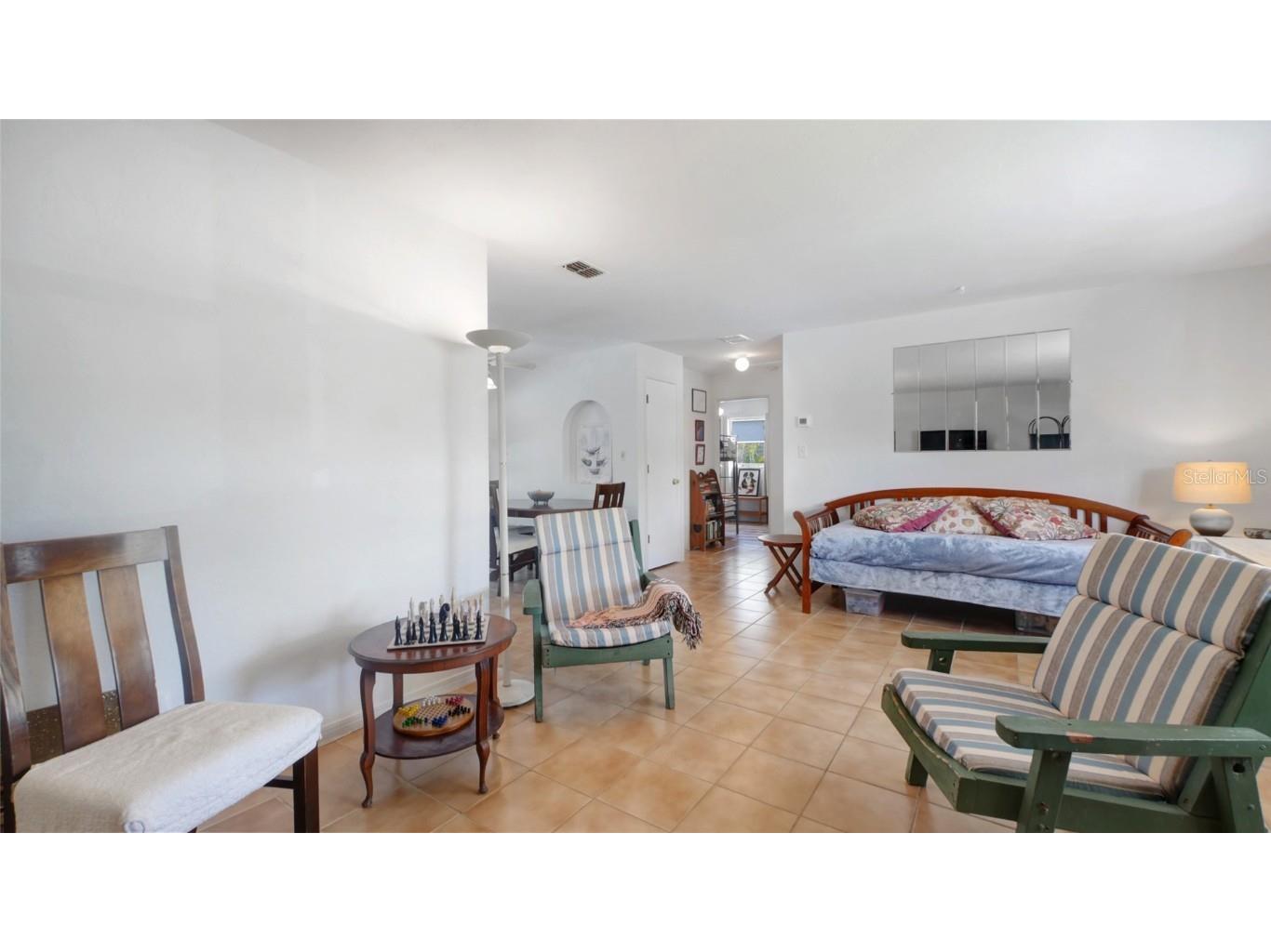 2807 Miriam Street S Gulfport FL 33711 TB8397558 image6