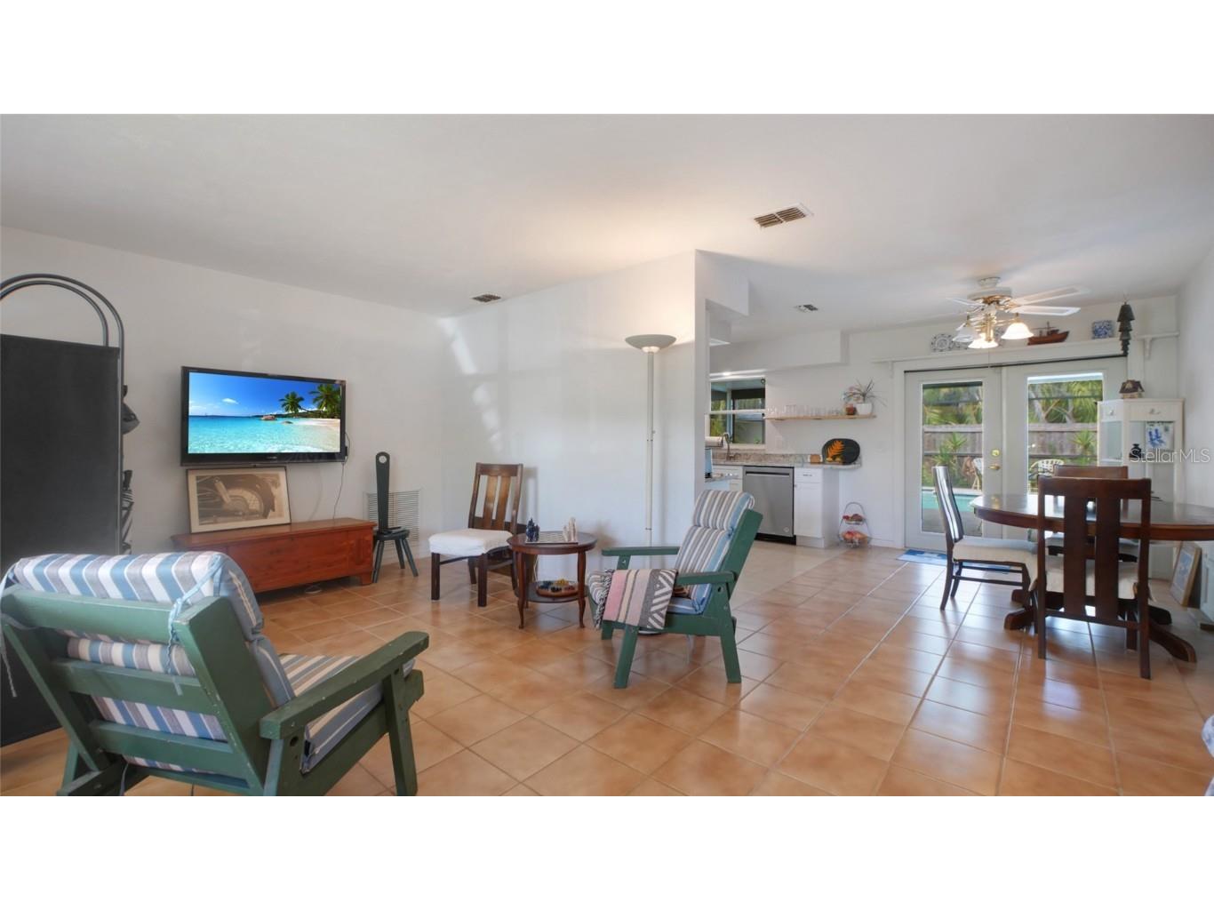 2807 Miriam Street S Gulfport FL 33711 TB8397558 image7