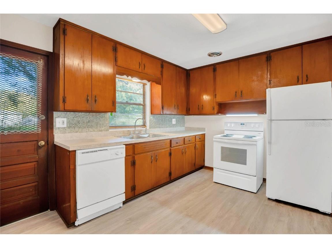 2807 Nancy Street Orlando FL 32806 - LAKE UNDERHILL O6357870 image10