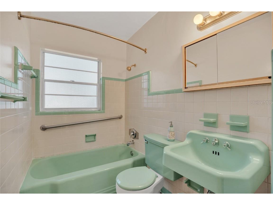 2807 Nancy Street Orlando FL 32806 - LAKE UNDERHILL O6357870 image17