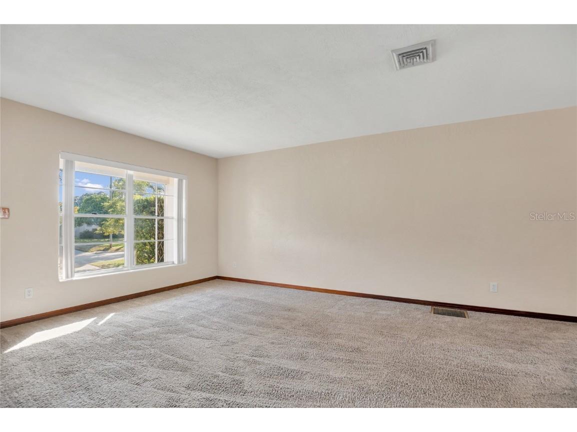 2807 Nancy Street Orlando FL 32806 - LAKE UNDERHILL O6357870 image6