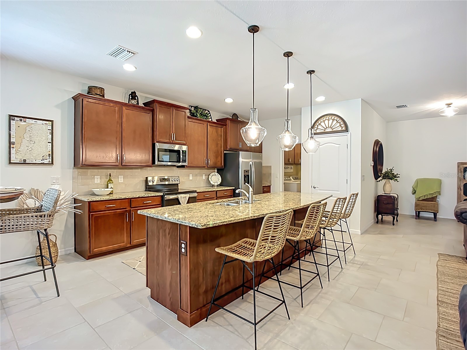 2807 Oriole Drive Sarasota FL 34243 A4658208 image14