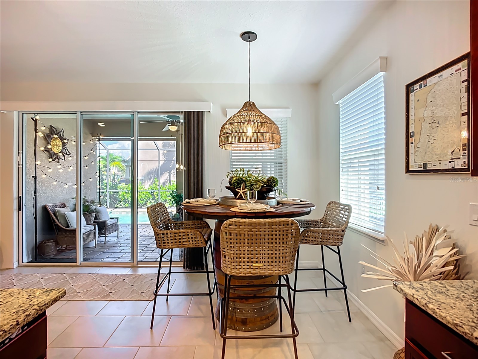 2807 Oriole Drive Sarasota FL 34243 A4658208 image17