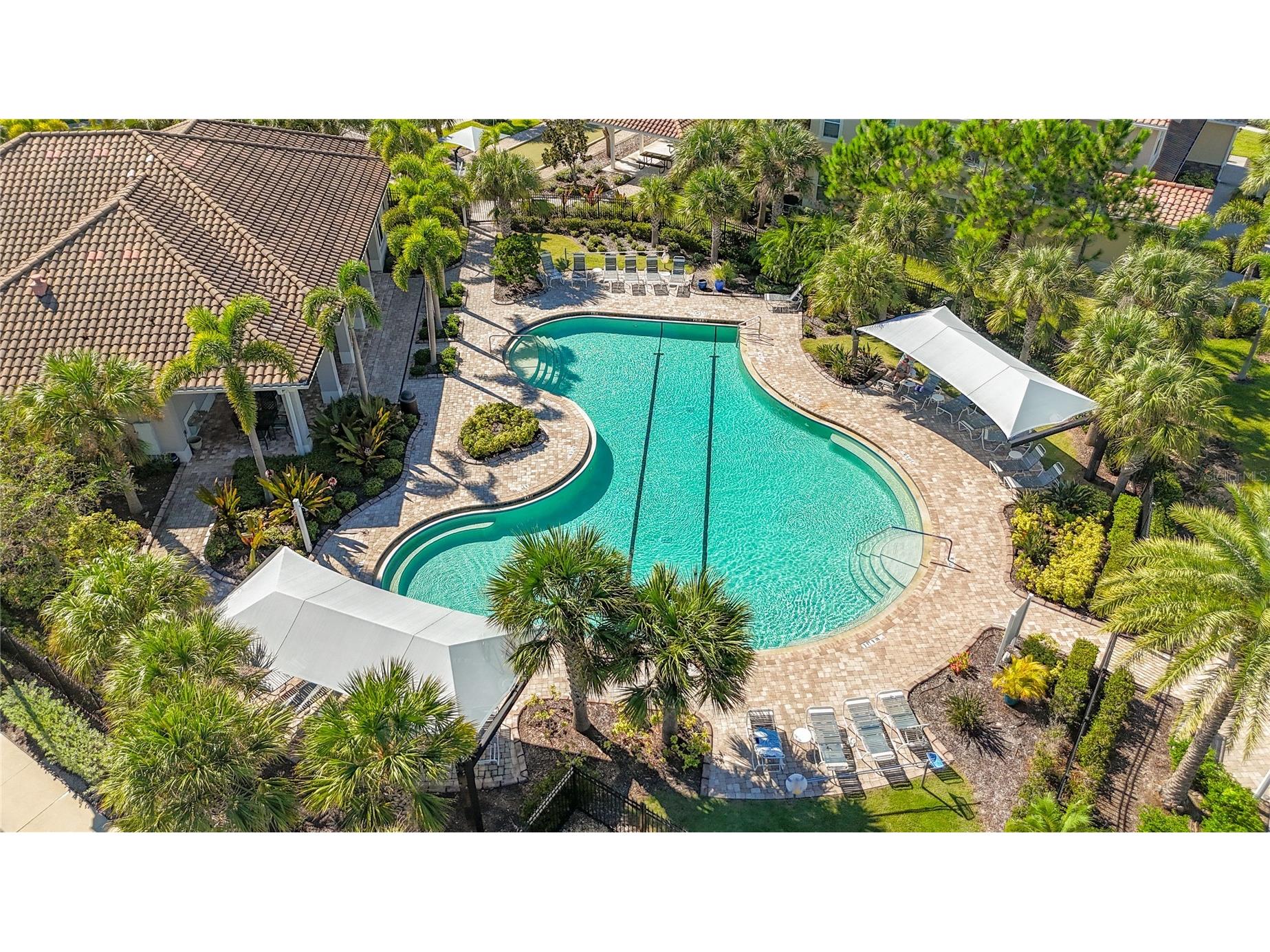 2807 Oriole Drive Sarasota FL 34243 A4658208 image71