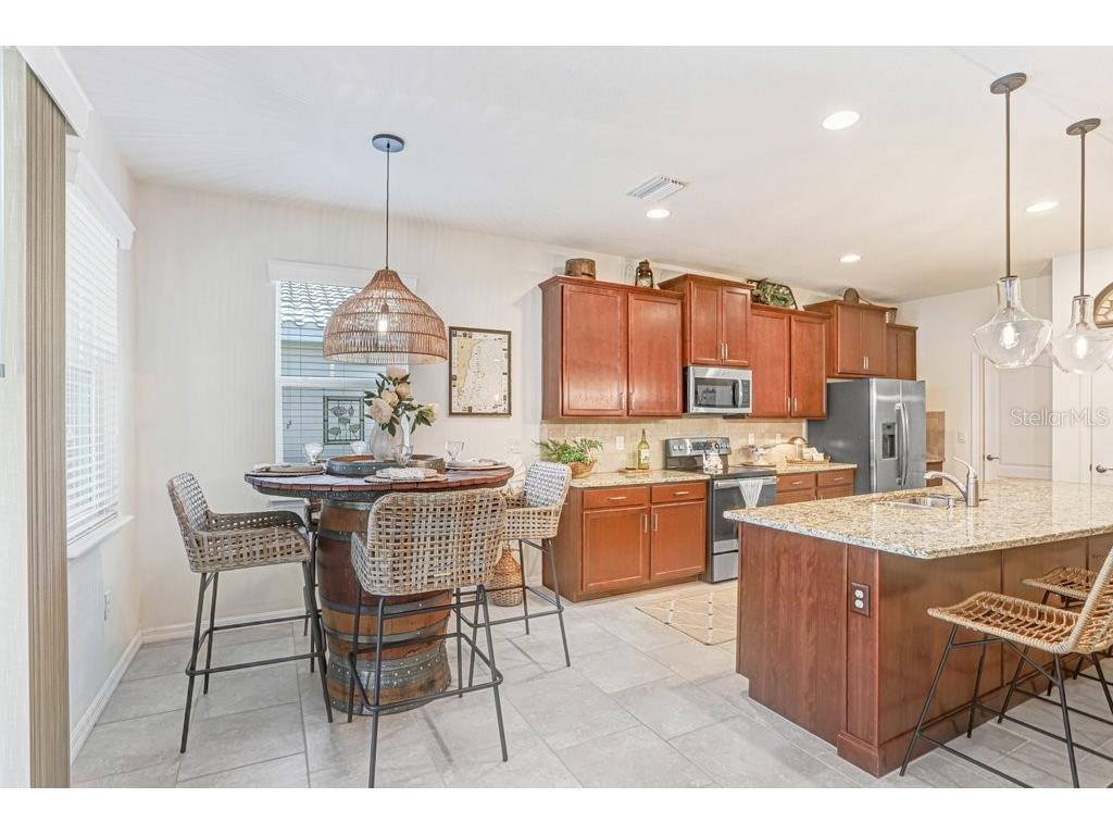 2807 Oriole Drive Sarasota FL 34243 TB8498443 image5