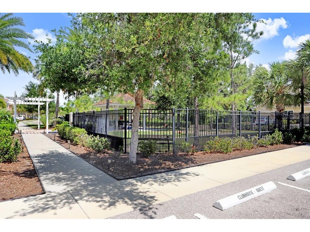 2807 Oriole Drive Sarasota FL 34243 TB8498443 image57